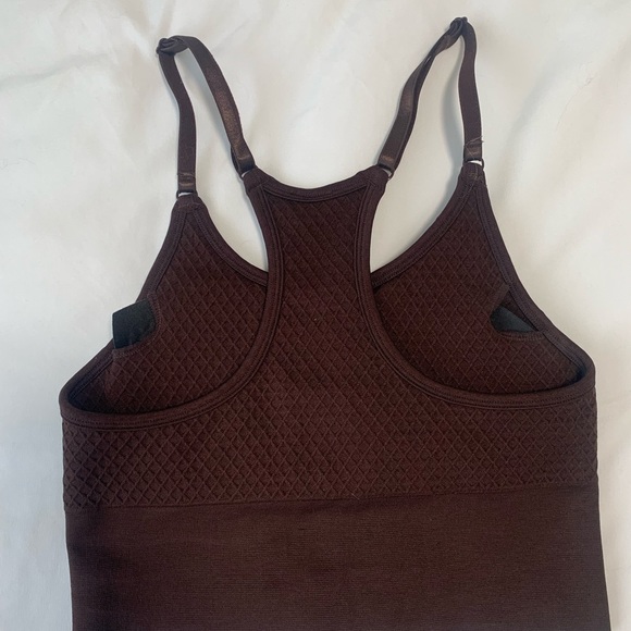 Balance Athletica Scoop Neck, Longline Bra - XS - Chocolate Brown - Picture 2 of 4